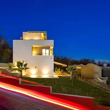 Casa Fani Feriehus *